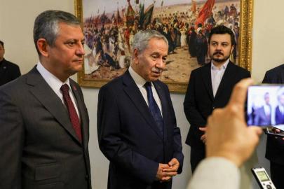 CHP’li Mehmet Tüm’den Özgür Özel’e sert tepki: “Bülent Arınç’tan öğreneceğimiz hiçbir şey yok”