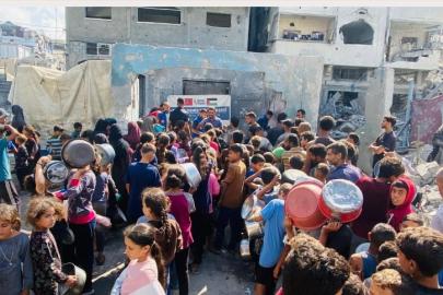 Deniz Feneri’nden Dünya Yetimler Günü’nde 30 ülkede iftar