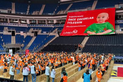 Lösev'den İstanbul'da Koli Koli Mutluluk