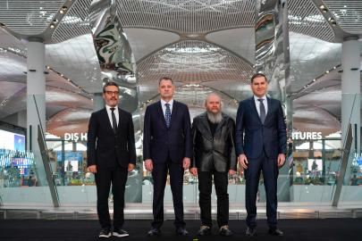İGA İstanbul Havalimanı’nın merkezi dev sanat eseri ile buluştu