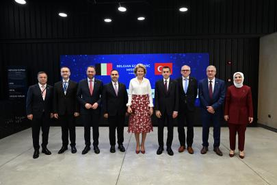 Belçika Kraliçesi Mathilde MEXT Teknoloji Merkezi’ni Ziyaret Etti