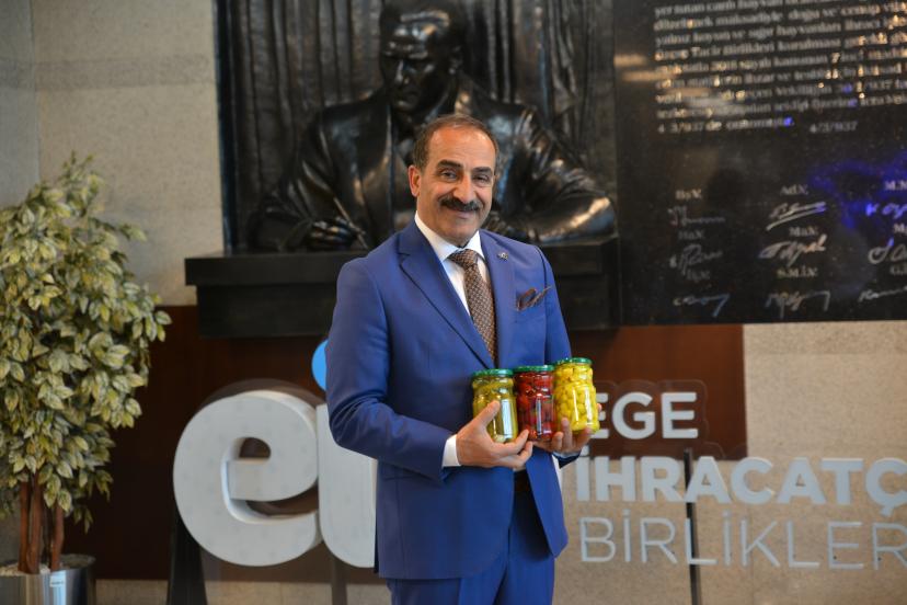 Dünya’nın turşusu İzmir’de kuruldu