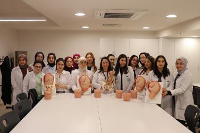 Ebeler artık sadece doğum yaptırmıyor!